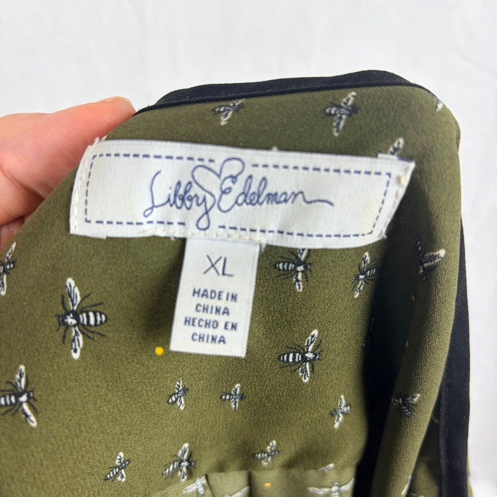 Libby Edelman Bee Print Blouse Olive Green Tassel Tie Split Neck Top Womens XL - Picture 4 of 13